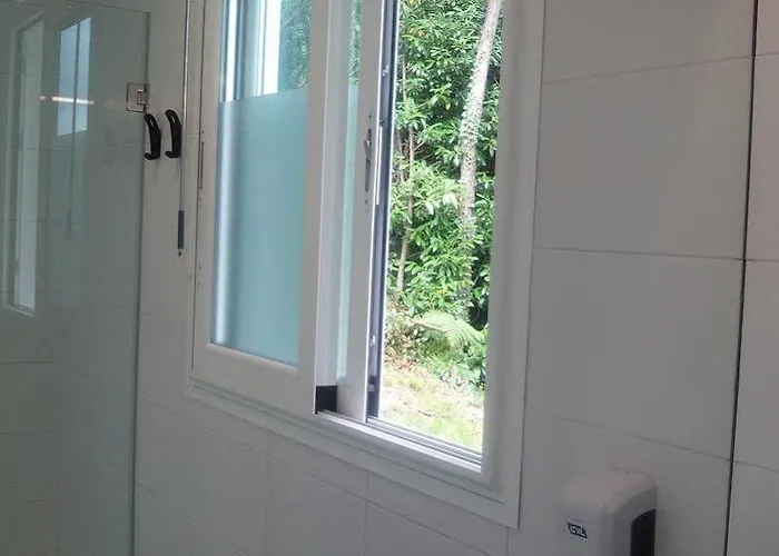 Juvenil Ulia Hotell *